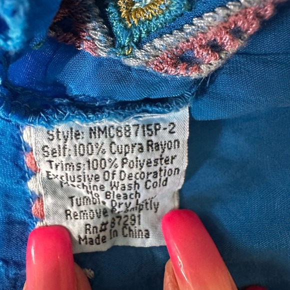 Johnny‎ Was Size P/L Blue Vanessa Blue Floral Embroidered Tunic Blouse - Picture 14 of 14